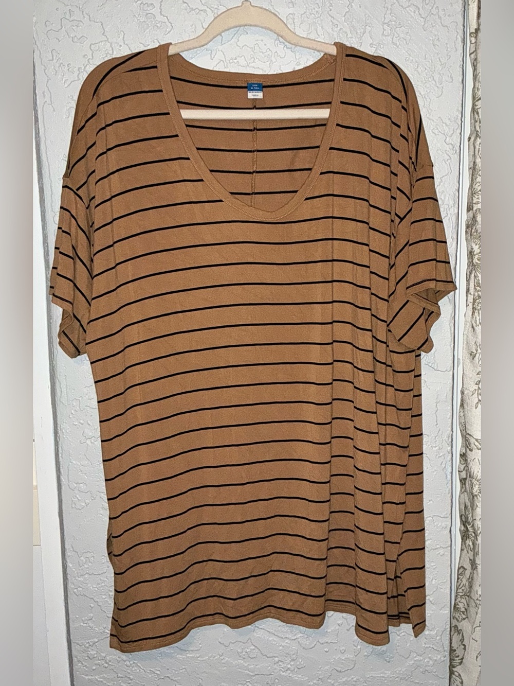 Old Navy Brown V-Neck  Short Sleeve Tee with Black Stripes